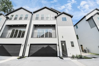 2422 Harrington St, Houston, TX 77026
