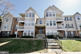 3630 Sherbrooke Cir Unit 203, Woodbridge, VA 22192