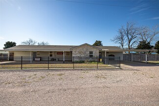 12209 Landing Rd, Kingston, OK 73439