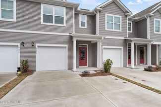 6655 Lemon Ln, Wilmington, NC 28412