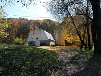 13297 County Highway Mm, Viola, WI 54664