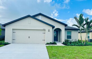5624 Imagination Dr, Fort Pierce, FL 34947
