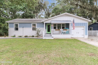 1617 W Paris Ave, Port Royal, SC 29935