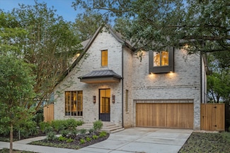3755 Rice Blvd, Houston, TX 77005