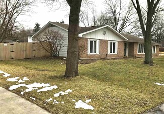 4712 Innsbruck Dr, Fort Wayne, IN 46835