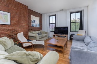 1662 Washington St Unit 4, Boston, MA 02118