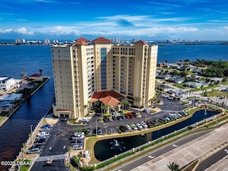 2801 S Ridgewood Ave Unit 807, South Daytona, FL 32119