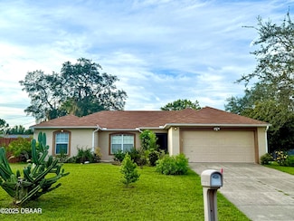 2464 Dumas Dr, Deltona, FL 32738