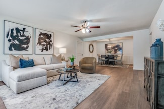 1635 Watervaliet Dr, Dallas, TX 75224