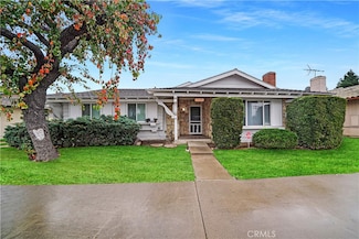 16722 Goldenwest St, Huntington Beach, CA 92647