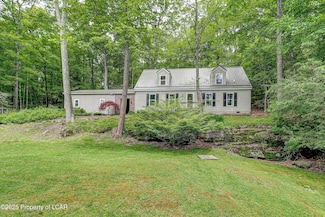 1189 Halowich Rd, Harveys Lake, PA 18618