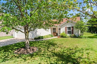 5690 N Bluegrass Cir, Lafayette, IN 47905