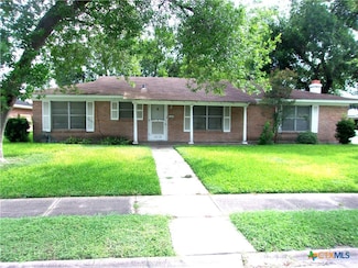 1819 San Jacinto Ave, Victoria, TX 77901