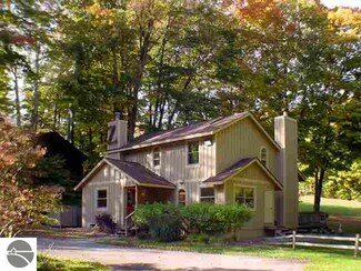 12180 Crystal Mountain Dr Unit 102, Thompsonville, MI 49683