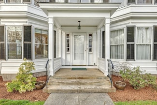 5 Fairbank St, Harvard, MA 01451