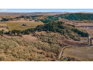 19660 SW Eagle Point Rd, McMinnville, OR 97128