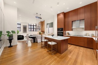 247 W 12th St Unit A, New York, NY 10014