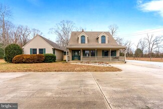 81 Island Rd, Monroeville, NJ 08343