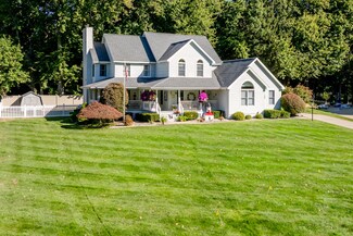 109 Orleans Cir Unit 8, Saint Joseph, MI 49085
