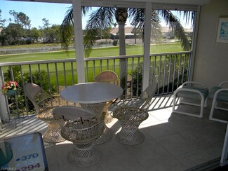 6820 Dennis Cir Unit 201, Naples, FL 34104