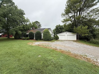 6215 Coles Ferry Pike, Lebanon, TN 37087