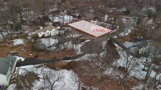 11 Knollcrest Dr, Trumbull, CT 06611