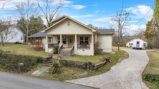 205 Wheeler Ave, Chickamauga, GA 30707
