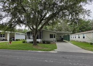 32 Conquistador St, Leesburg, FL 34748