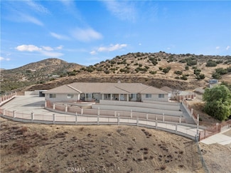 33650 Tataviam Dr, Santa Clarita, CA 91390