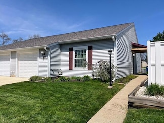 120 Delmar Ave Unit 40B, Newark, OH 43055