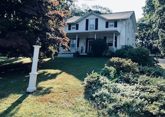 583 Main St, Southington, CT 06489