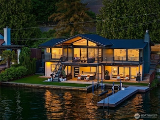 6425 Ripley Ln SE, Renton, WA 98056