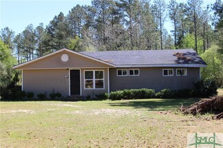 10 Sheppard Ave, Claxton, GA 30417