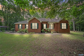123 Cedarcrest Cir, New Market, AL 35761