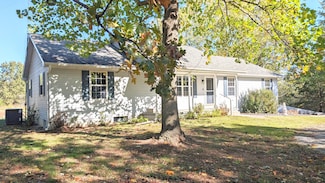 1875 E 350 Rd, El Dorado Springs, MO 64744