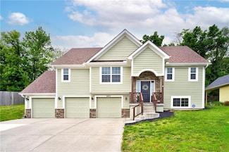 603 Madison St, Pleasant Hill, MO 64080