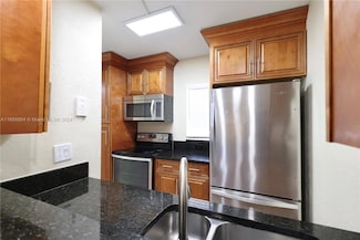 909 Twin Lakes Dr Unit 3-F, Coral Springs, FL 33071