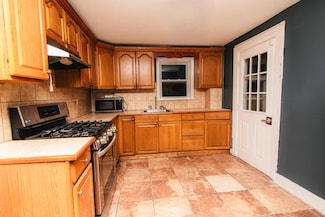 22 Bolton Place Unit 1, Brockton, MA 02301