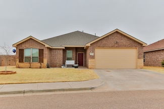 305 Hampshire Ave, Wolfforth, TX 79382