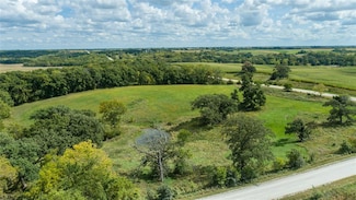 0000 MacKsburg Rd, Winterset, IA 50273