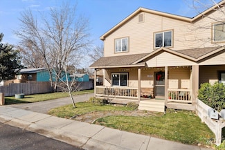 124 W Cherry Ave, Meridian, ID 83642