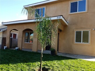 710 E 2nd St, Santa Ana, CA 92701