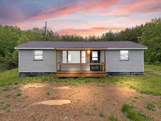 155 Edwin P Rd, Old Landing, KY 41311