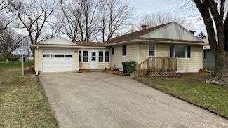 418 8th St, Brewster, MN 56119
