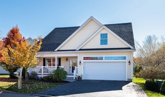 1 Madelyn Dr, Dover, NH 03820