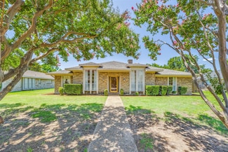 1002 Windsong Trail, Richardson, TX 75081