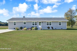 1505 U S 117, Burgaw, NC 28425