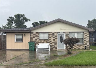 1645 Redwood Dr, Harvey, LA 70058