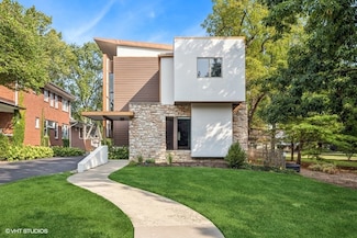 229 E Walnut St, Hinsdale, IL 60521