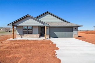 1930 Olive Ave, Tuttle, OK 73089